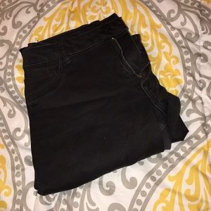 Black skinny jeans